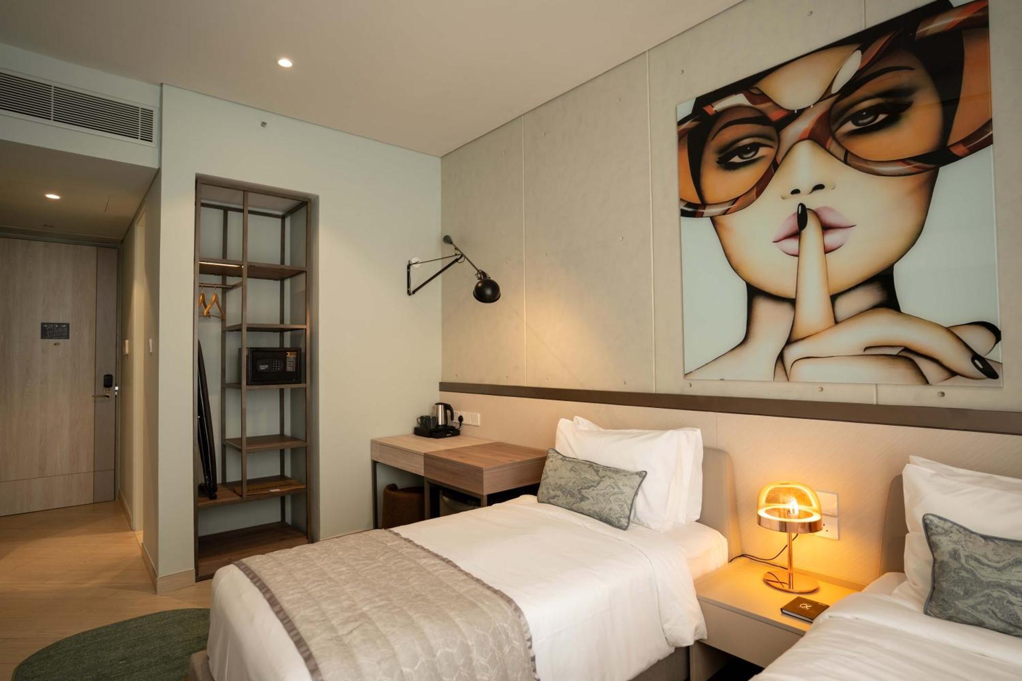 Sesaya Poshtel & Bistro - Colombo's Newest And Finest Poshtel Dorms And * Colombo