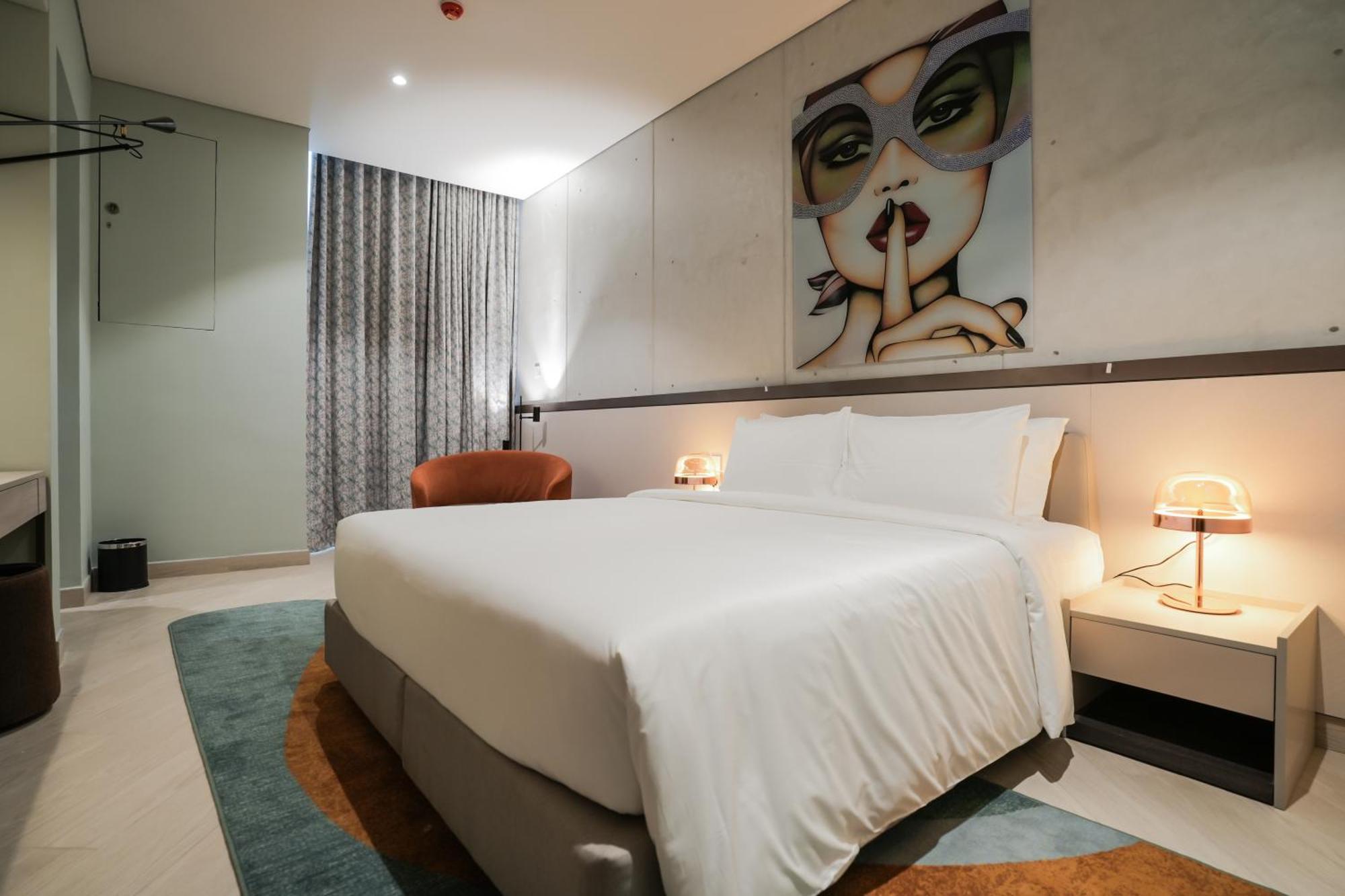 Sesaya Poshtel & Bistro - Colombo's Newest And Finest Poshtel Dorms And Hostel *