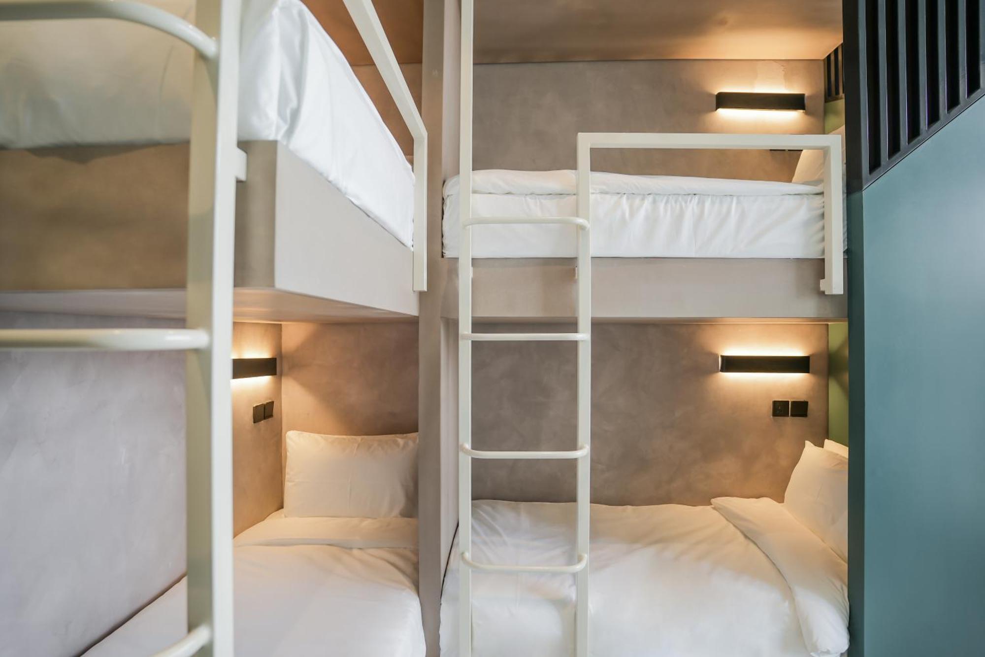 Sesaya Poshtel & Bistro - Colombo's Newest And Finest Poshtel Dorms And * Colombo